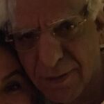 Mastane Mohajer Instagram – آخه این چه خداحافظی غم انگیزی بود
دلمان را خون کردید 
سوختیم 💔#کیومرث_پوراحمد