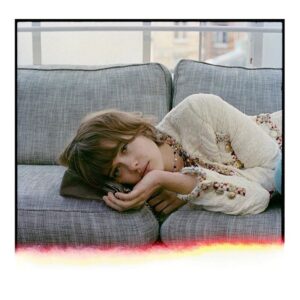 Mathilde Warnier Instagram - Coco Cosy Chanel
photo by @christophwohlfahrt for @lofficielitalia
styled by @constanceferal 
make up by @lisalegrand_makeup 
hair by #sebastienlecorroller 
set design @eleosucci
special thanks to @chanelofficial