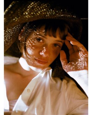Mathilde Warnier Instagram - @leo_berne
