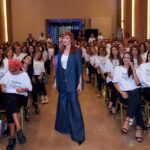 Matilda Blanco Instagram – Les comparto más de Subite a Mi Pasarela!
Qué gran momento! 
Ya estamos armando el próximo! Atentas/os 💫⭐️👠👑👗💄❤️
No hay edad ni género ni exigencia física para Subirse a Mi Pasarela! Solo ganas de Vivir la Experiencia! 💪🏻💪🏻💪🏻💪🏻

@sitiobuenosaires
@soyloregentile

LOOKS
@allo_martinez
@cerininet @cristinacagnina
@christapia_mua
@juliolunafotos

#pasarela #subiteamipasarela #runway #moda #estilo #imagenpersonal #matildablanco
