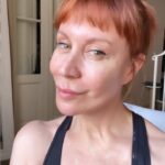 Matilda Blanco Instagram – Queres luminosidad en la piel? ⭐️
La exfoliación es un paso indispensable 💆🏽‍♀️
Con Masque Exfoliant Enzymatique de @sisleyparisofficial preparo mi piel en tan sólo 1 minuto ⏱️ 
Su nueva fórmula transforma un suave polvo en una crema, al mezclarla con una pequeña cantidad de agua 💦

Mi piel queda unificada y luminosa, perfecta para continuar con mi rutina de cuidado diario 🤍

Conseguila en @lespacedelabeaute 🥰

#mysisleyparis #beauty #sisleyskincare #sisleyparisarg #New #skincare #exfoliatingenzymemask #mascarilla #exfoliante