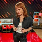 Matilda Blanco Instagram – Y se cumplieron los 2000 programas! Lindo poder compartirlo!
Felicitaciones!!!! 🎂🎈🎉
@angeldebritooki @elejercitodelam 
@mandarinatelevision @americatv 

💎 Mi look @melocotonstyle 
Color Hair @cerininet 
Makeup @roromagali 
Peino @martinreyledesma