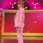 Matilda Blanco Instagram - Más color que nuncaaaa! Nos vemos hoy 14,30 hrs en De qué signo Sos por @eltrecetv @signoseltrece Look @enbogaindumentaria #pink #rosa #traje