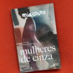 Matilde Breyner Instagram – Gostava de ter o talento do Mia Couto para conseguir descrever aquilo que senti quando recebi este presente. Vou guardá-lo com todo o cuidado e carinho e quando a Mia começar a aprender a ler, esta dedicatória vai ser a primeira coisa que lhe vou mostrar. 
Espero que ela se perca no universo mágico do Mia Couto como eu tantas vezes já me perdi. 
Obrigada às três Mulheres que fizeram isto acontecer. Adoro-vos @francisca_saragga @filipamanoel @innesleitao ♥️
“No amor só existem infinitos.”