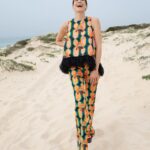 Matilde Breyner Instagram - Ontem a darmos as boas vindas à Primavera, num dia que mais parecia Verão. Foi a primeira vez da Mia na praia e logo na praia onde eu cresci. Há dias muito especiais ☀️ Thank you @marcelambl & @fashionclinic.world for a fantastic time celebrating springtime with @ladoublej at @jncquoibeachclub