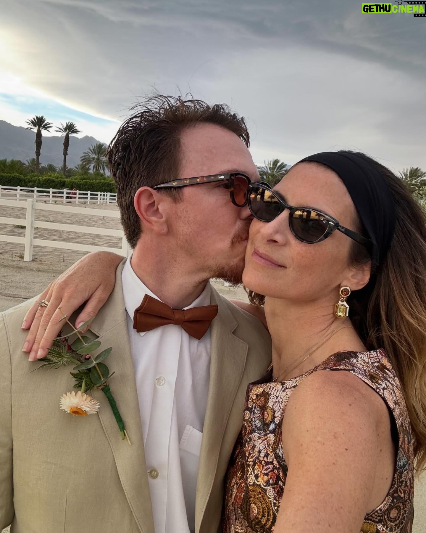 Matilde Breyner Instagram - @bibbawest & @jimmyseargeant really know how to throw a party. You know what they say: what Love and Mezcal have joined together, let no one separate 💫💘🌵🪐 #desireintheshire