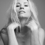 Maud Baecker Instagram - 🩶 1 , 2 , 3 … 📸 @mattdortomb ✨