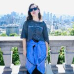 Maude Harcheb Instagram – Montréal – jour 3

– Mont royal
– la vue est belle 
– je voulais une pédicure orange mais c’est rouge mamie 
– noisette / poire citron / vanille fraise 
– à manger à boire et des chats

Montréal je t’aime de plus en plus 🖤