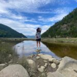 Maude Harcheb Instagram - Anse St Jean / Petit Saguenay / Tadoussac - Jour 11 et 12 - Beaucoup de bOoootey et un tout petit caillou - « oui ok, je suis papa panda roux et je veux bien une friandise à la betterave » - une déco vreuuuument marino rustico rococo - risquer tous les dangers - j’ai plus les mots - moi dans le déni quand je réalise que le voyage se finit bientôt. C’est faux ! Menteurs. *soupir de bonheur* 🥰