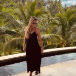 Maude Hirst Instagram - 🧘🏼‍♀️A FREE WORKSHOP🧘🏼‍♀️ Are you new to meditation? Join me this Sunday for a FREE 45 minute workshop ❤️AN INTRODUCTION TO MEDITATION 💜Sunday 23rd 💚8pm BST, 3pm ET, 12pm PT 💙Link to join in my bio @maudehirst Meditation is helpful for stress, anxiety, sleep, calming a busy mind, bringing focus & energy. A little of what we all need right now. Join me to find out more for yourself. #meditation #meditate #calmmind #anxietyrelief #stressrelief #workshop #community #inspiration #howtomeditate #help 🏡: @fsbali