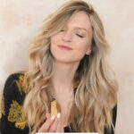 Maude Hirst Instagram - ☺️90 SECONDS TO FIND YOUR CALM☺️ Stop scrolling and breathe with me for just 90 seconds. Notice how different you feel after such a short amount of them. Put a 💜 below if you feel calmer! Sending love, Maude ✨ #amomentofcalm #calm #slowdown #inspiration #londonmeditation