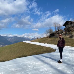 Maude Hirst Instagram - 🌎HAPPY EARTH DAY🌎

We live on the most breathtaking planet. Let’s look after it in the same way that it looks after us.

#earthday #happyearthday #ourplanetourhome #beauty #travel #travelphotography #meditation #homesweethome #lookout #worldearthday
