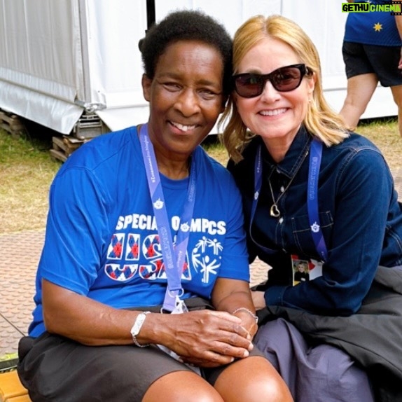 Maureen McCormick - 2.5K Likes - I had always dreamed of meeting my hero Loretta Claiborne, Chief Inspiration Officer and @specialolympicsusa athlete. What an honor it was to do so at the #SpecialOlympicsWorldGames in #Berlin #Berlin2023❤️ Her story is one of strength, never giving up, and courage. Thank you Loretta!!!!!!! You are one of my biggest inspirations💓🙏💕. I love you! #Inclusion #UnbeatableTogether #Respect @specialolympics