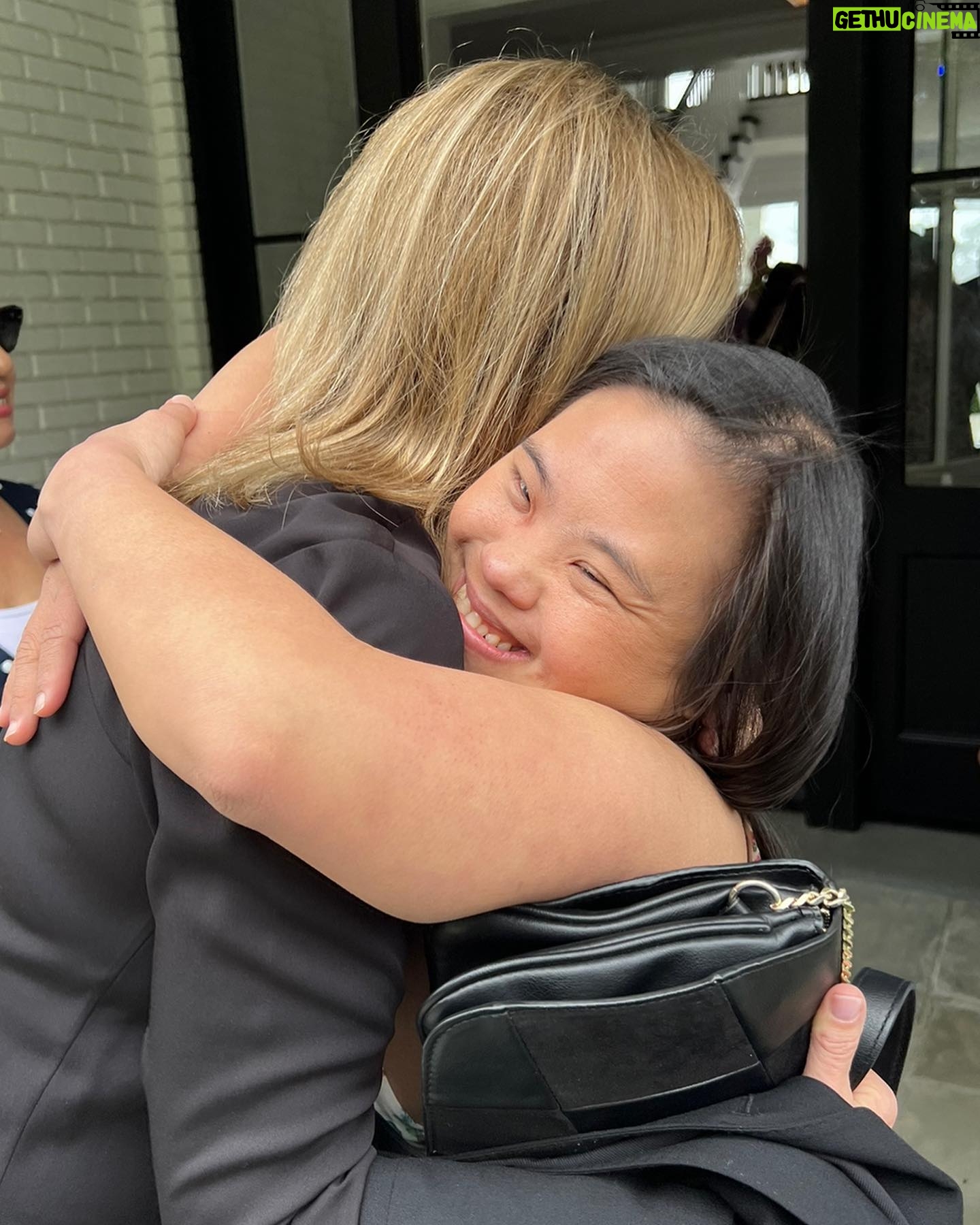 Maureen McCormick - 2.9K Likes - Happy Birthday dearest beautiful @momccormick7 💞💞💞🌸🌹🌸🌹🌷💐🌺🌸🌹🌻🪷🪻🌸 Thank You for being such a wonderful friend and amazing love and support for @bestbuddies @bestbuddiesca @sosocal @specialolympics ❤️❤️❤️
Love you so so so much 💝💝💝💝💝
Hope you have the happiest birthday 🥳 💝🎂🥳🎉
😘😘😘😘😘😘🥰🥰🥰🥰🥰 #hbd #maureenmccormick #beautifulsoul ❤️#bradybunch