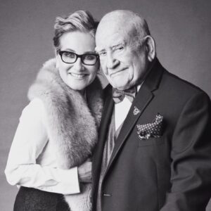 Maureen McCormick Instagram - Always in my heart!!! Happy 93 Heavenly Birthday Dear Ed Asner❤️