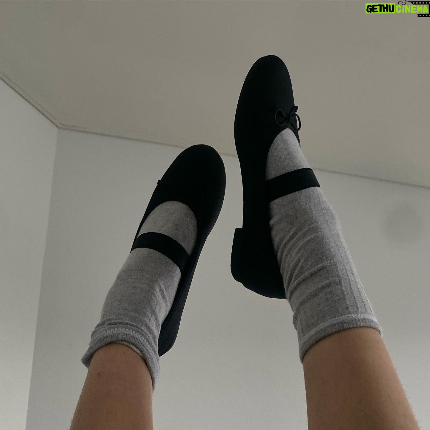 Mavournee Hazel - 3 Likes - i am in fact like every other girl