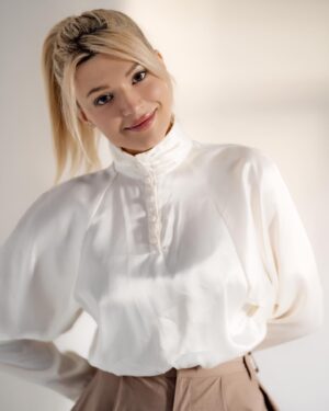 Max Reeves Instagram - [I thought you looked like Christmas morning]

#moviequotes #christmas #boxingday #actress #actresslife #actressgallery #whitemode #whiteaesthetic #actorsheadshots #actresshot #headshot #losangelesactor #losangelesactress #christmasvibes #christmasmood #portraitphotography