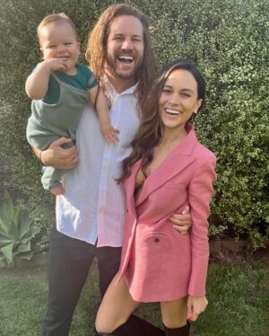 Maya Stojan Instagram - Wishing you all a Happy New Year! May it be your best year yet. How are you starting off your 2024? 
Sending buckets of love, fun and joy your way! ✨💖💫