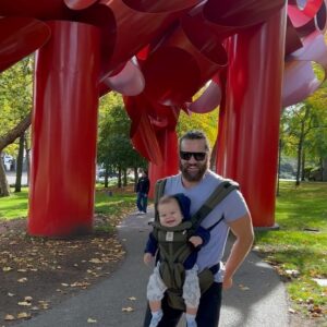 Maya Stojan Instagram - Such a wonderful trip in Seattle to support @bridgessapg 
and witness a beautiful community. Thank goodness for programs like these that encourage, help and guide teenagers and their recovery! Please check it out and share your support. 
Also, very grateful for creating meaningful memories with my family.