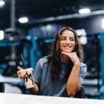 Maycee Barber Instagram - Shakin’ things up with @1stphorm 😉 #iam1stphorm Protein shakes are never boring at my house when I mix and match products 💁‍♀️ How to make my fav post-workout shake 😋 - 6-12 oz. Base of choice (milk, water, etc.) - 1-2 Scoops of Chocolate Milkshake Phormula-1 - 1 Scoop of French Vanilla Collagen - 1 Scoop of Glutamine - Ice 🧊 Then blend it all up, drizzle with chocolate syrup enjoyyy! ☺️🫶🏼