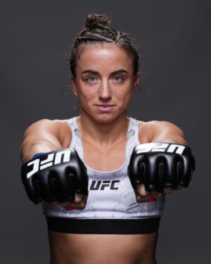 Maycee Barber Instagram - Eyes on me 👀🥊

#mma #ufc #thefuture