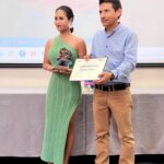 Mayella Lloclla Instagram - Muy Agradecida con el “Festival De Cine De Trujillo @fecit.pe por este hermoso reconocimiento a mi trayectoria y felicitarlos por esta Décima edición del Festival , hoy se inició la fiesta del Cine en esta ciudad maravillosa así que no se pierdan de todas las actividades que tienen para ustedes , que viva el Cine Peruano! 🎬🍿🎥 Los veo ❤️‍🔥 Mi vestido maravilloso de @cora.hechoamano tejido a palitos y tomo 20 días su elaboración 🫶🏼