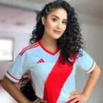 Mayella Lloclla Instagram - El Perú late más fuerte cuando estamos unidos 🇵🇪🫶🏼❤️‍🔥 #arribaPerú #peruvschile #unsentimientoquenosune