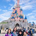 Mayella Lloclla Instagram - Solo tengo palabras de Agradeciento, Gracias 2023 por todo lo bueno y también por todo lo malo✨ #Gracias #2023 #eurotrip #trip #family #familytime #familygoals #família #viaje