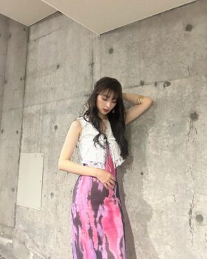 Mayu Miyamoto Instagram - 🖤🤍🩷
#girlsaward #evris #thankyou