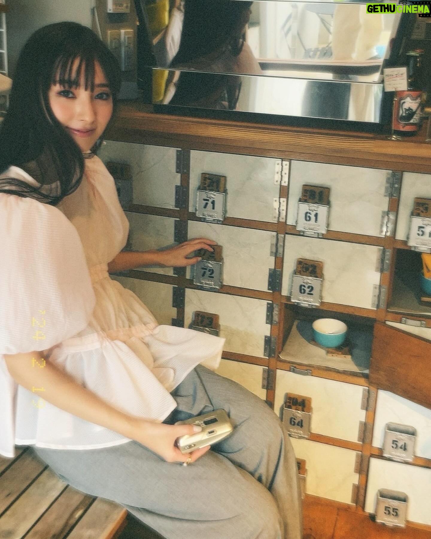 Mayu Miyamoto - 3 Likes - 「写真ライフ」発売中〜♨️
普段使っているカメラのお話をしています!
ぜひ見てください♡