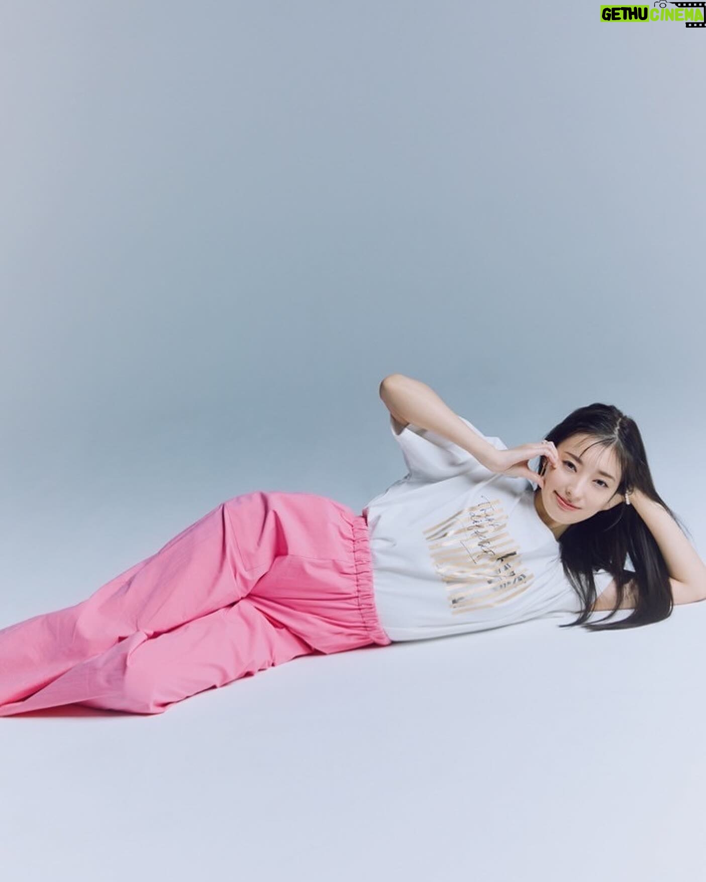 Mayu Miyamoto - 3 Likes - @andgirl_jp 発売中📚
いっぱいお話ししました。
今までのこと。最近のこと。これからのこと。
ぜひ見てください💟
#宮本茉由のbasic