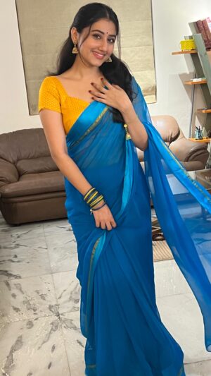 Mazel Vyas Instagram - Oh Harjai ✨
.
.
#gulimata #ohharjai #slomo #reels #saree