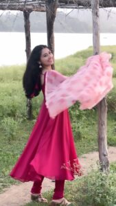 Actress Mazel Vyas HD Instagram Photos and Wallpapers April 2024