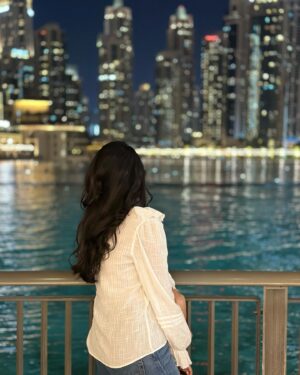 Mazel Vyas Instagram - Photo dump ✨
#Dubaimoments #littlehighlights