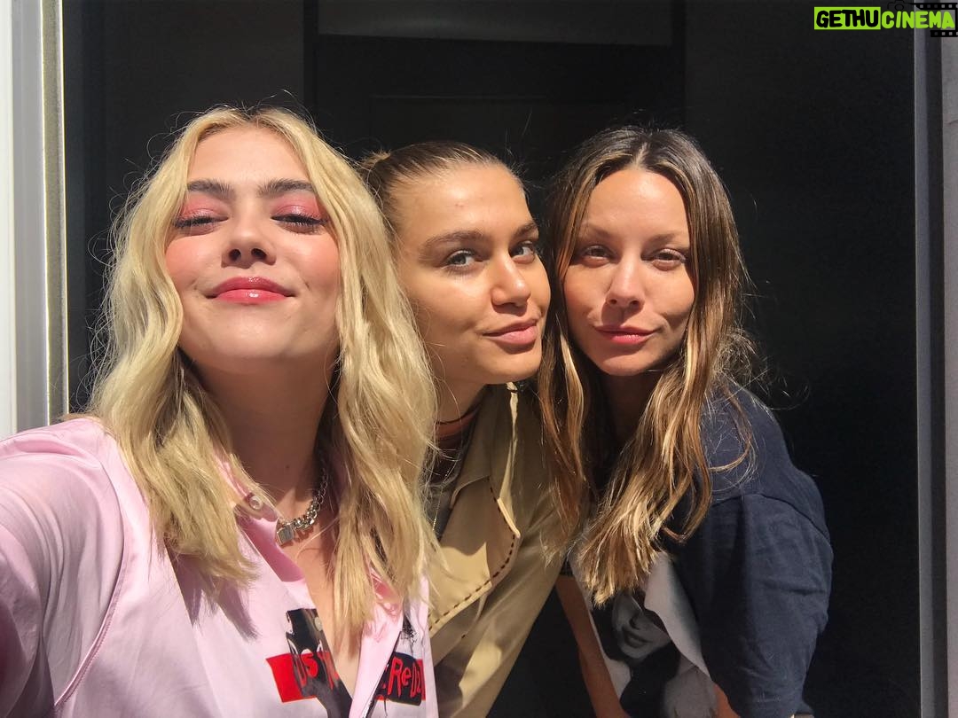 McKaley Miller - 7.7K Likes - forgot to post these from my last day of @mamovie2019 press! 💖 obsessed with this look :)
MA IS OUT IN ONE WEEK !!!!!!!!! 😱