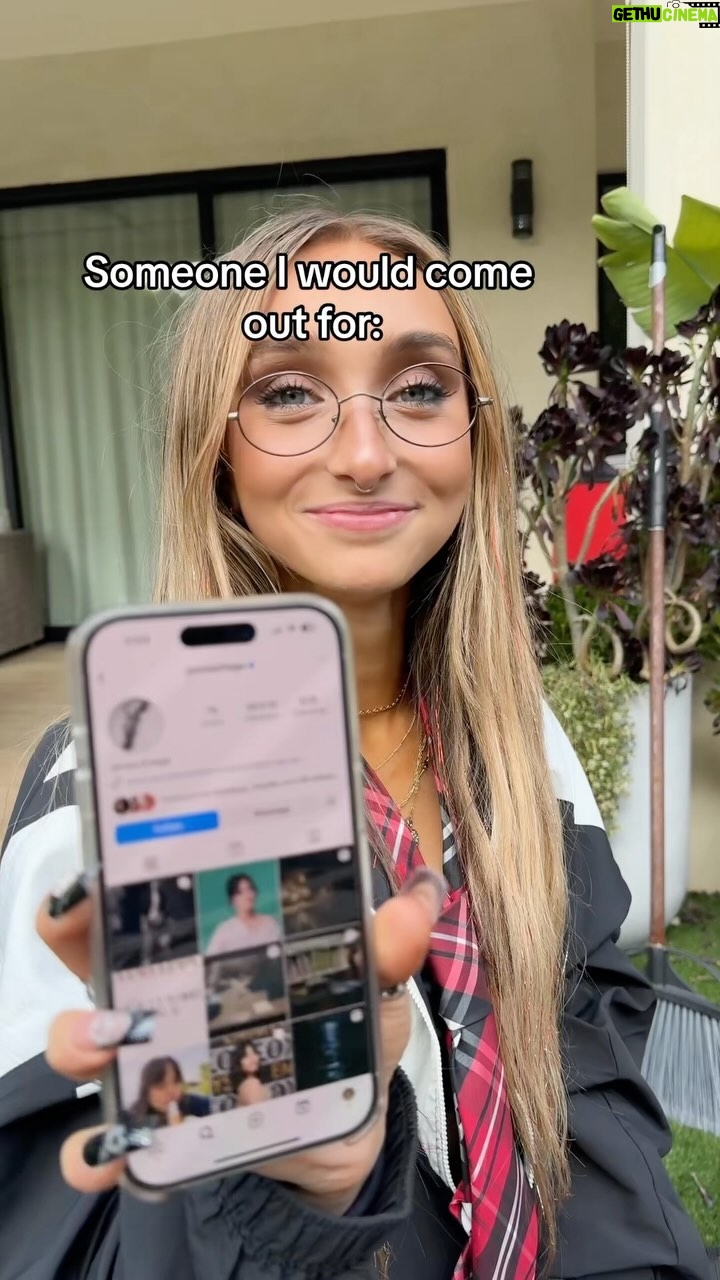 McKenzi Brooke - 6.6K Likes - So silly š Tag someone who needs Good Karma!!ā¤ļø @drinkkarmawater @iamparisjoy @adenmessierr #karma #friends #relatable #react #crush
