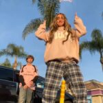 McKenzi Brooke Instagram - Can you guess what happened next?!😳 #dance #reels #streetdance #randompeople #karen #party