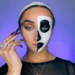 McKenzi Brooke Instagram - This is my new favorite Halloween makeup look😍🎃 #makeup #tutorial #halloween #halloweenmakeup #ghostface #scream