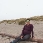 Meagan Martin Instagram - Getting outside is always changing. When the mountains are still too hot, it’s nice to have the cool and misty coast as an option 🥰! Either way my pup maddy is happy since the loves the mountains and the ocean as much as I do! @prana #prAnaPartner #prAnaAdventurer