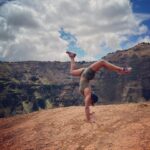 Meagan Martin Instagram – Life will always be a little more fun upside down 🤸🏽‍♀️!!! Love the flexibility that these @prana Halle E-Waist short II gives me 😍!!!