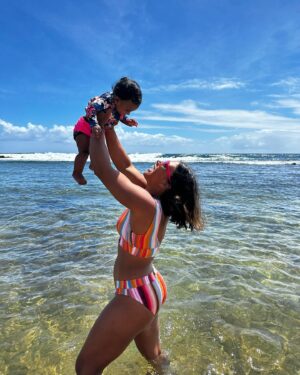 Meagan Martin Instagram - Throwback to spending time in Kauai with my adorable niece 🥰!!! Can’t wait for more days in the water! Summer Wave 👙by @prana!!!