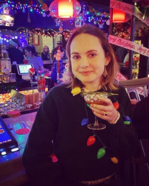 Meaghan Jette Martin Instagram - Christmas ⭐️