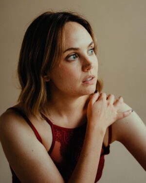 Meaghan Jette Martin Instagram - 🧚‍♀️

Photos by @lana_photoset