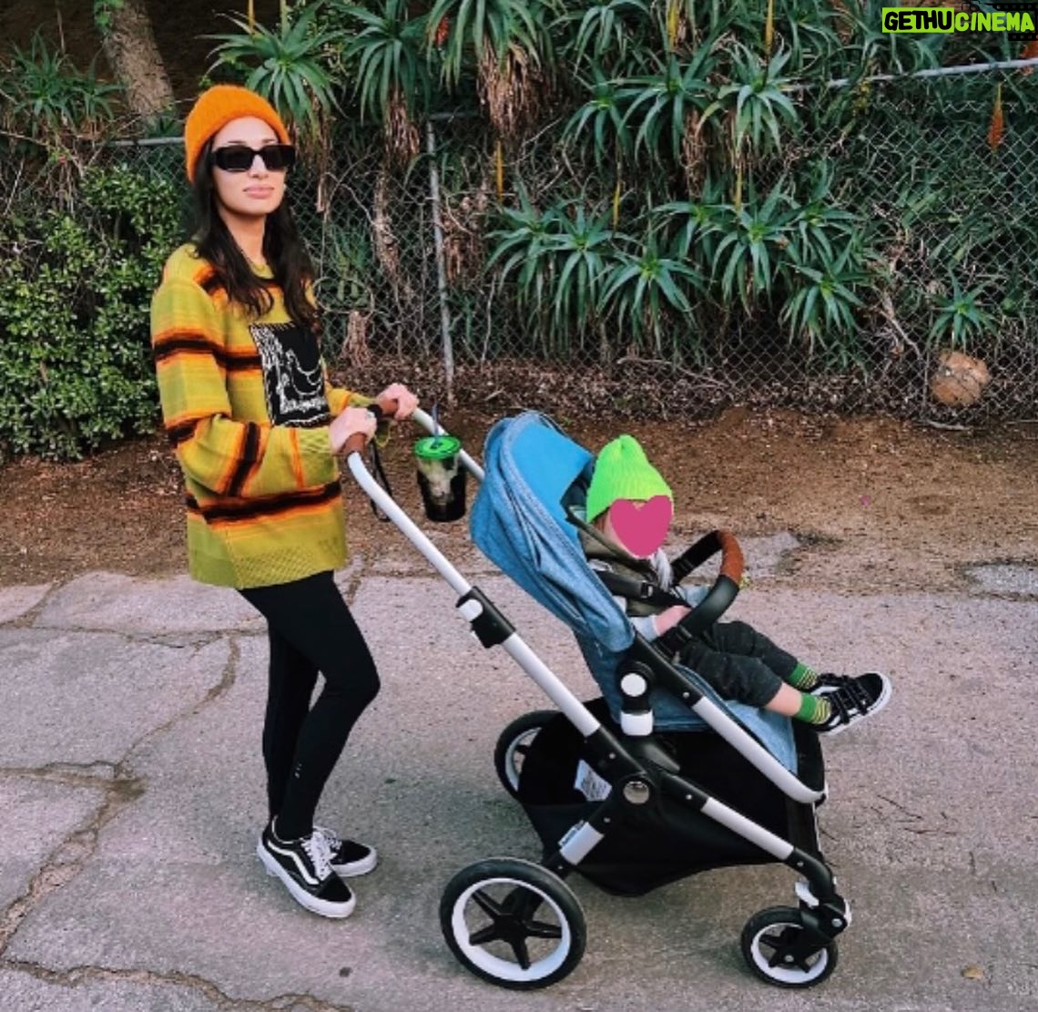 Meaghan Rath - 12.7K Likes - 2023 pt 1
Cruising, I protect you, HIMYF, Jack’s first Frasier taping, Alanis on CRE, my true self