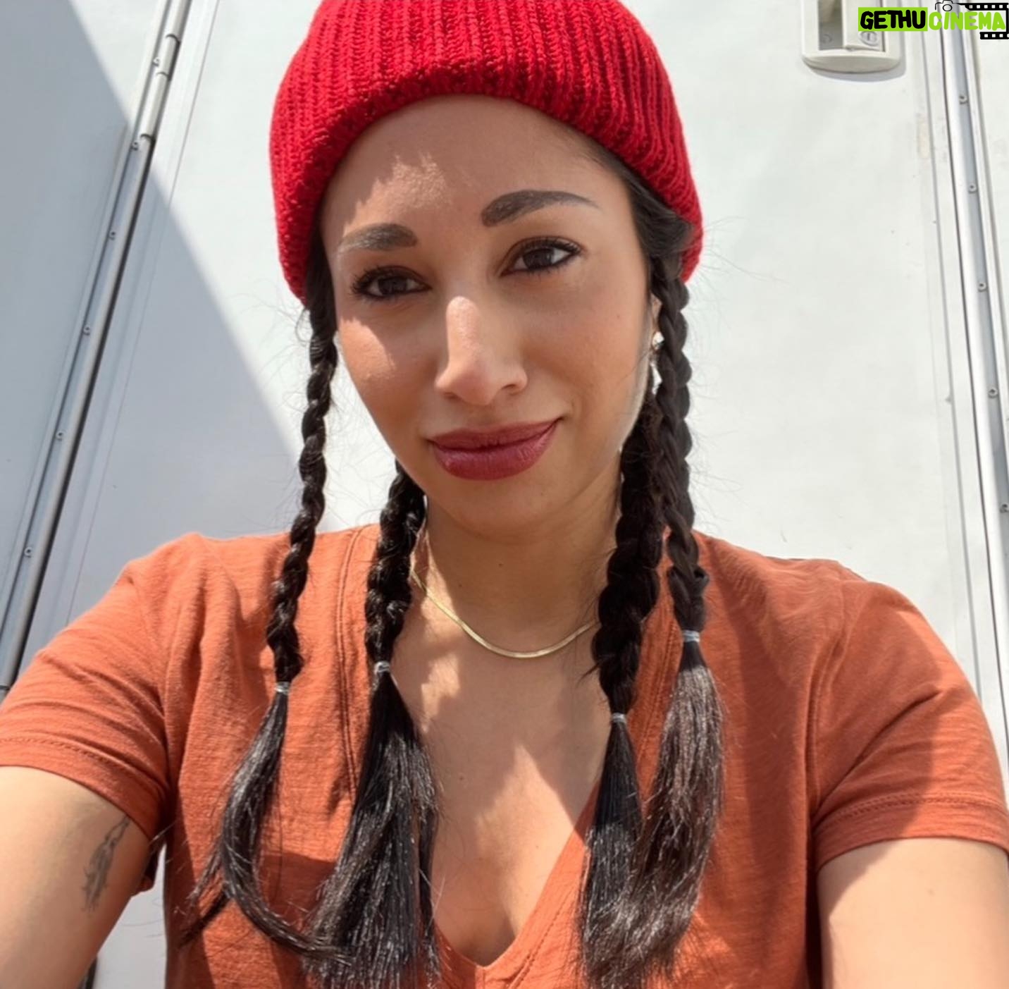 Meaghan Rath - 12.7K Likes - 2023 pt 1
Cruising, I protect you, HIMYF, Jack’s first Frasier taping, Alanis on CRE, my true self