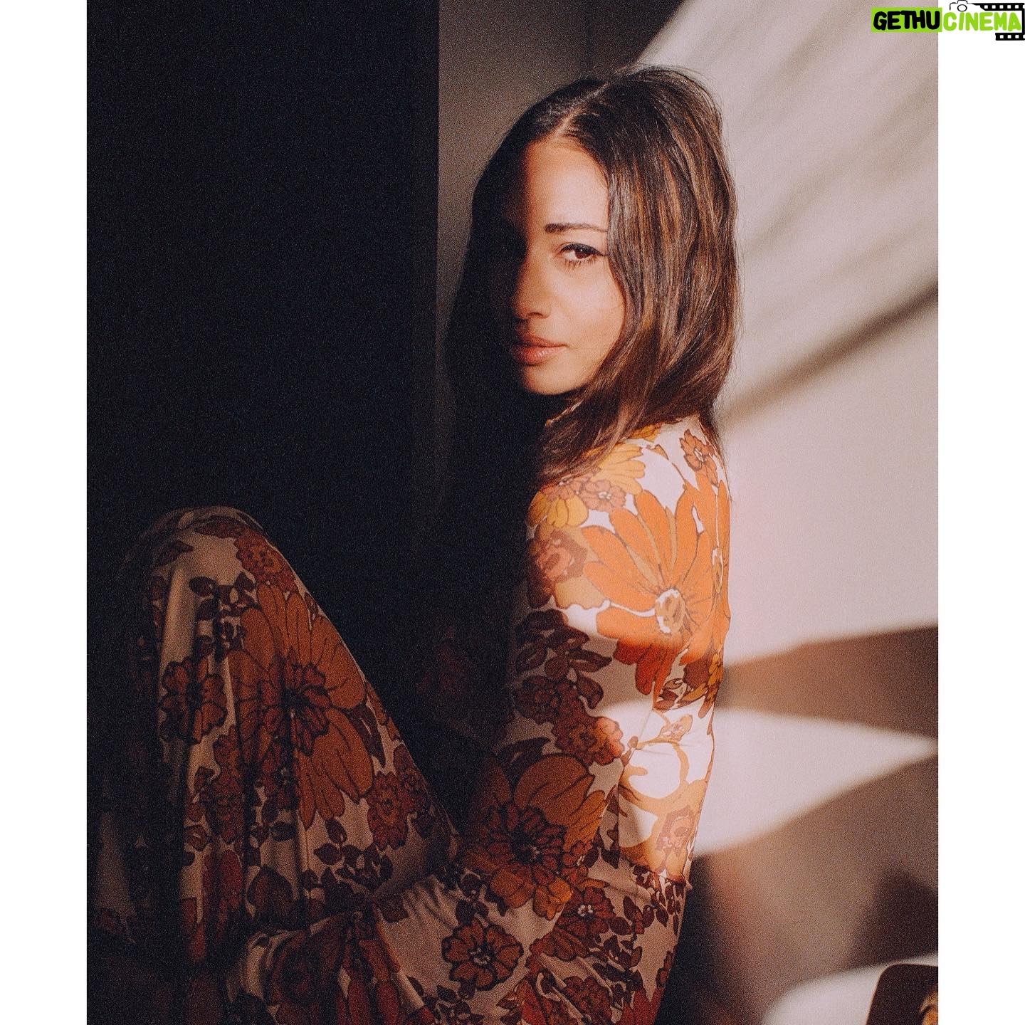Meaghan Rath - 23.5K Likes - I like the way my best friend sees me. Thank you for these dreamy moments @amandacrew. And for everything else, always. 🤍