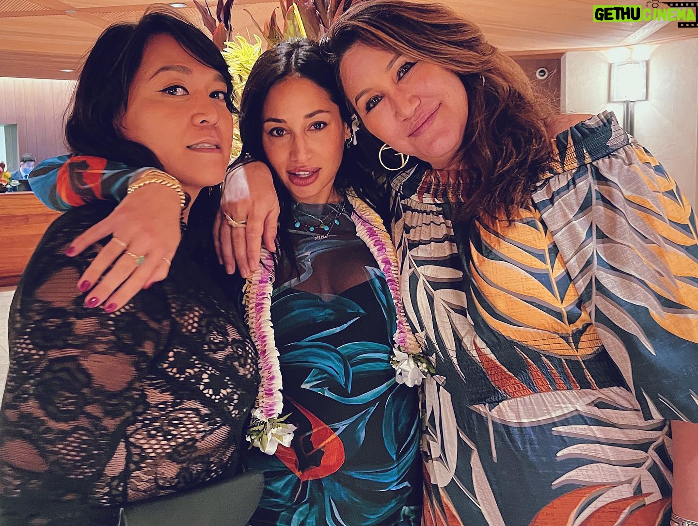 Meaghan Rath - 23.8K Likes - Hawaii, I’ve missed you so much. I am so lucky that I got to bask in your glory again after these years away. Thank you for blessing this baby with your magic🌸🧚🏽♂️🦋