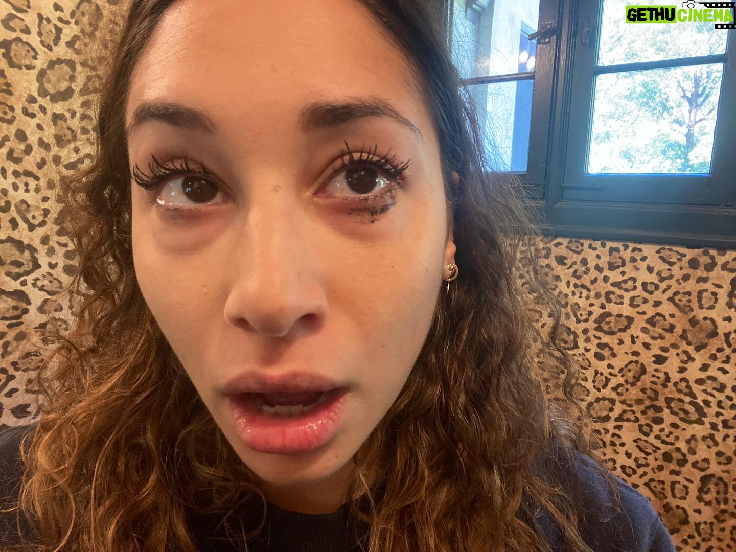 Meaghan Rath - 15.1K Likes - Good at makeup! 🙋🏽♀️