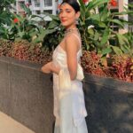Medha Shankar Instagram – Happy Dhanteras💛Wishing you and your family a healthy and prosperous year ahead💫🙏🏻
Outfit: @tanvigauriofficial 
.
.
.
.
.
.
.
.
.
#happydhanteras #shubhdhanteras #happydiwali #festivewear #weddingwear