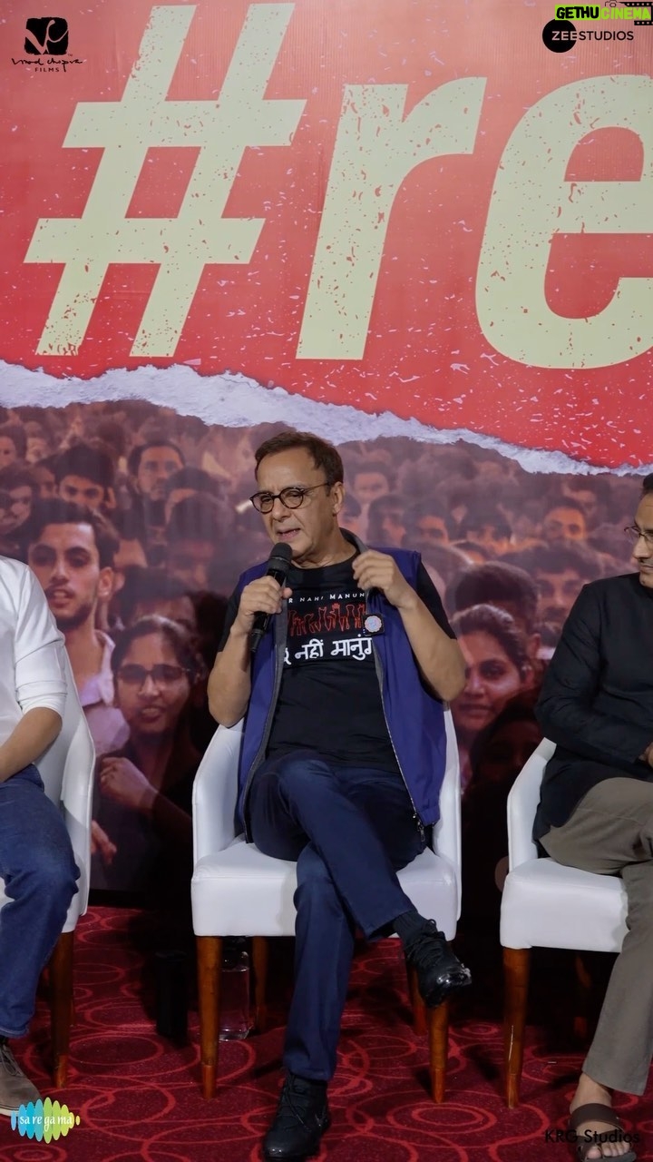 Medha Shankar Instagram - Day Two in Delhi, and 12th Fail continues to win hearts and inspire. ππ₯ #ZeroSeKarRestart #3DaysToGo Watch #12thFail in cinemas on 27th October - inspired by a million true stories. @vidhuvinodchoprafilms @zeestudiosofficial @vikrantmassey @anantvjoshi @anshumaan_pushkar #VikasDivyakirti @arsgeeta @itsharishkhanna @priyanshuchatterjee @moitrashantanu @swanandkirkire @saregama_official @krgstudios